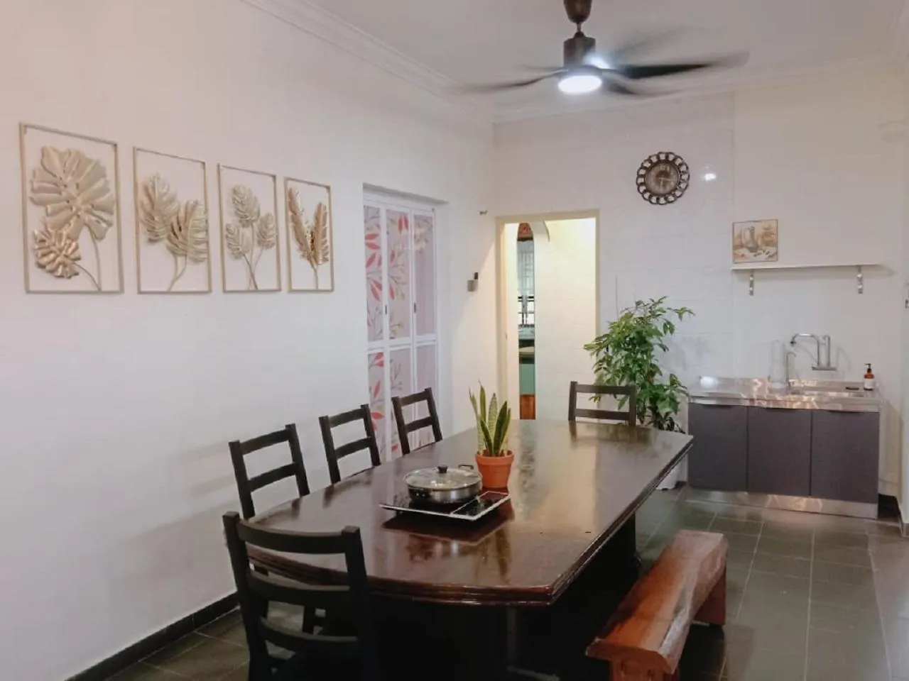 Comfortable Private Swimming Pool Homestay Melaka 20 Pax 5R3B