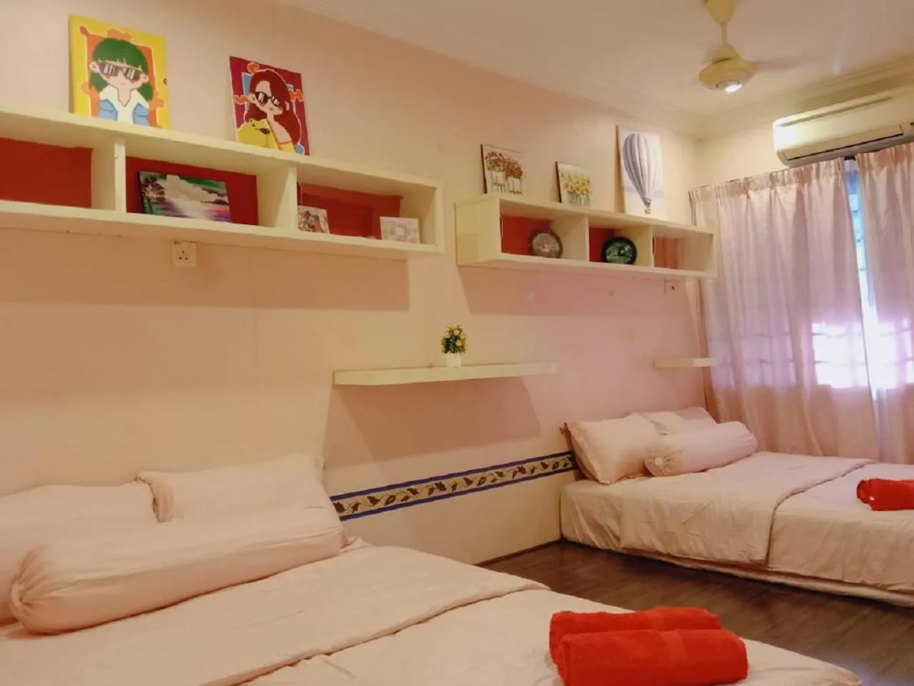 Comfortable Private Swimming Pool Homestay Melaka 20 Pax 5R3B 0*, Malacca